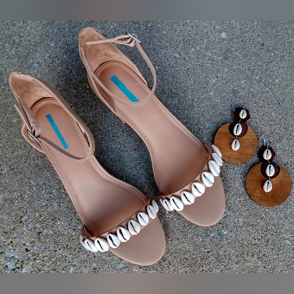 Handmade custom block Heels and matching earrings set 13